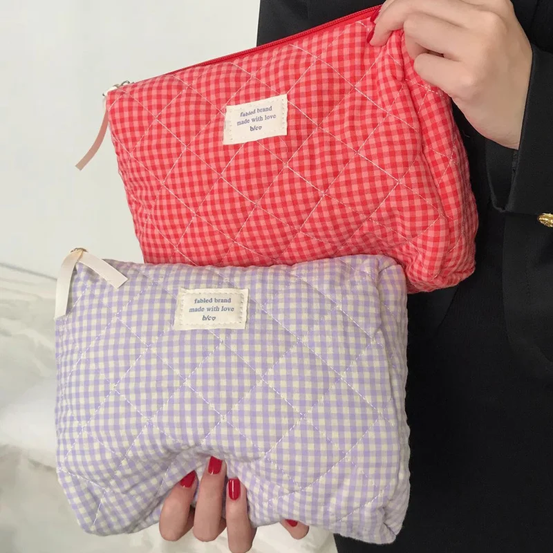 Large Capacity Cotton Makeup Bag Women Checkered Brushes Storage Bag Sweet Cute Travel Toiletry Bag Casual Ladies Soft Organizer