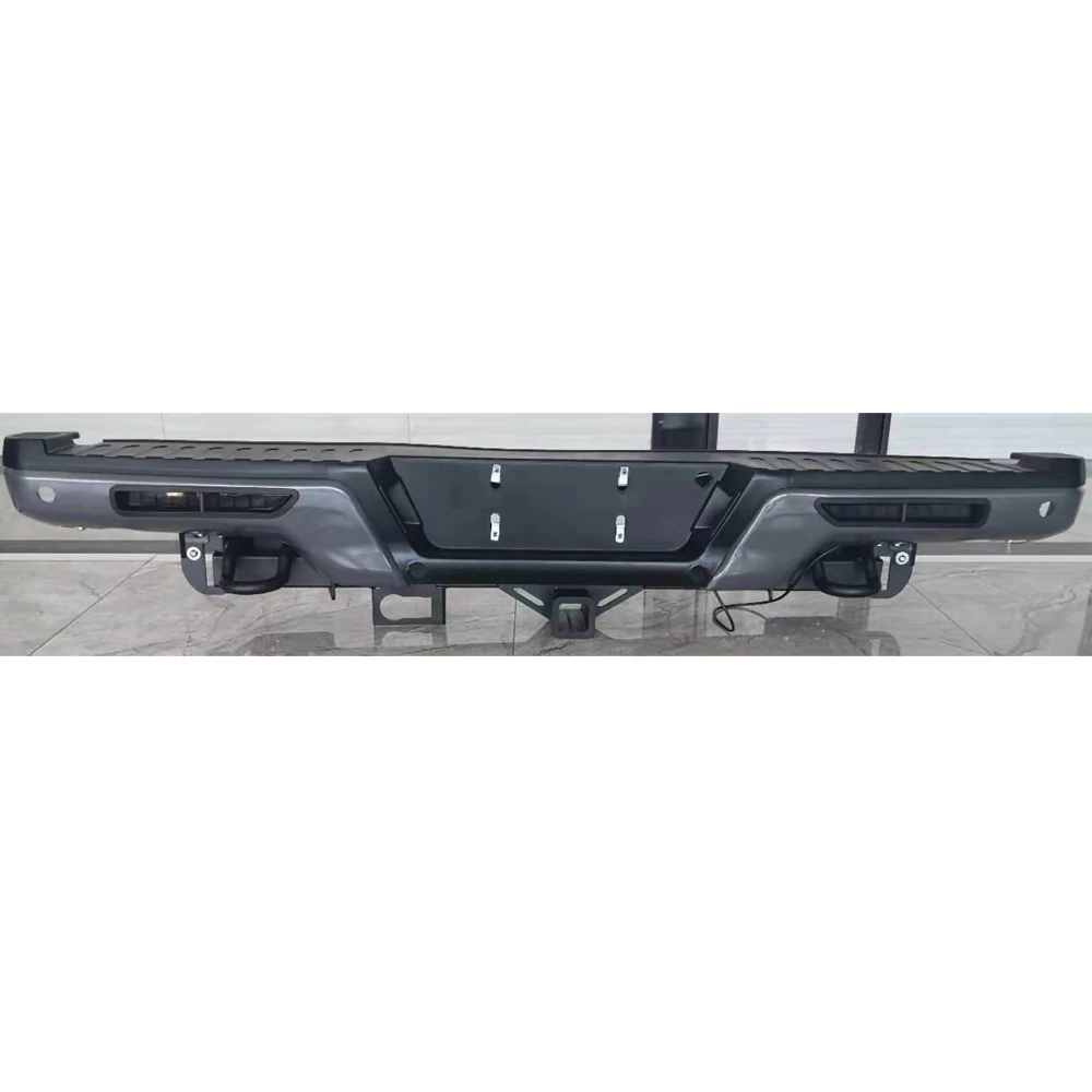 

Newest 4x4 Off-Road Steel rear Bumper With Turn Signal Aftermarket Black Guard For F150 2015-2021