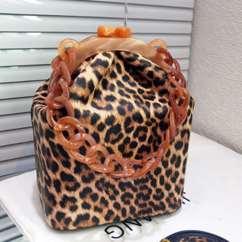 Brown Leopard print design bucket bag chain strap crossbody bag 2024 new clip women handbag shoulder bag