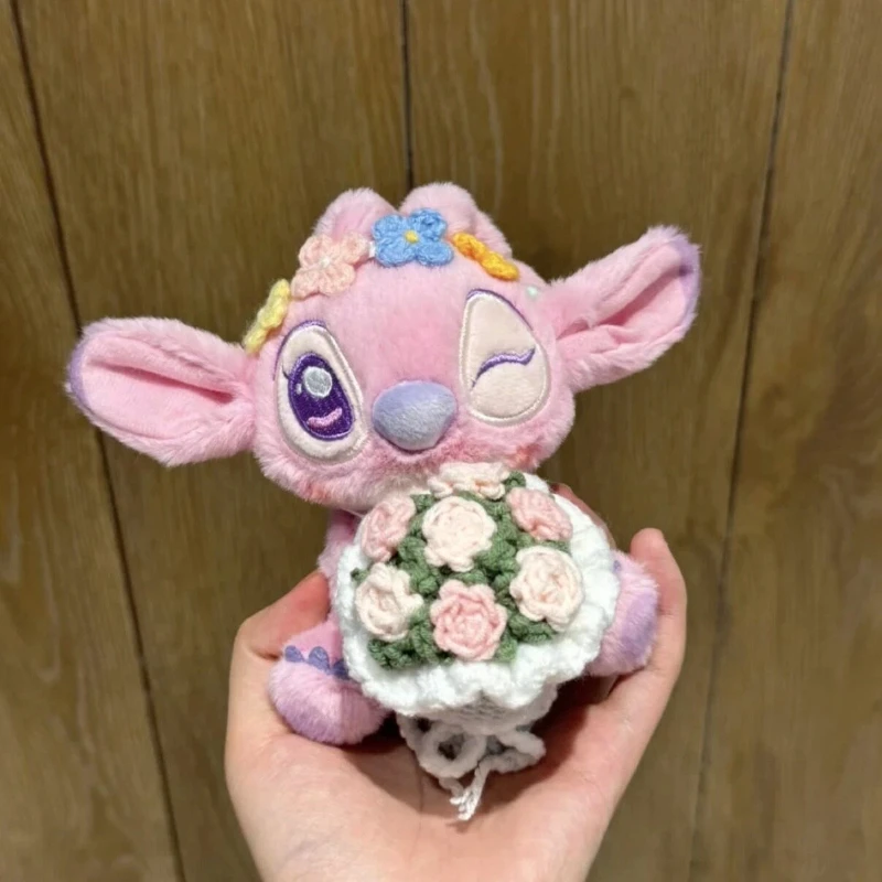 Nuevo Llavero de Peluche Original Stitch, Bonito Muñeco de Peluche con Ramo de Flores, Juguete de Peluche Suave, Regalo para Parejas, Colgante para Bolso