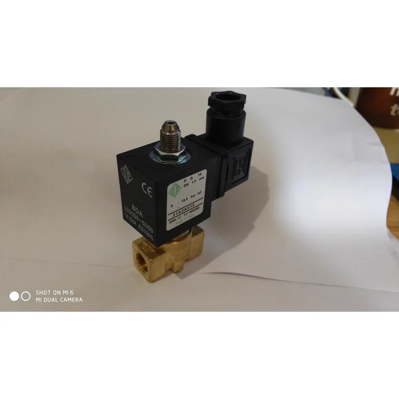 1 個レッドスターインテークバルブ ODE 電磁弁 4628Y0V12 4628YOV12