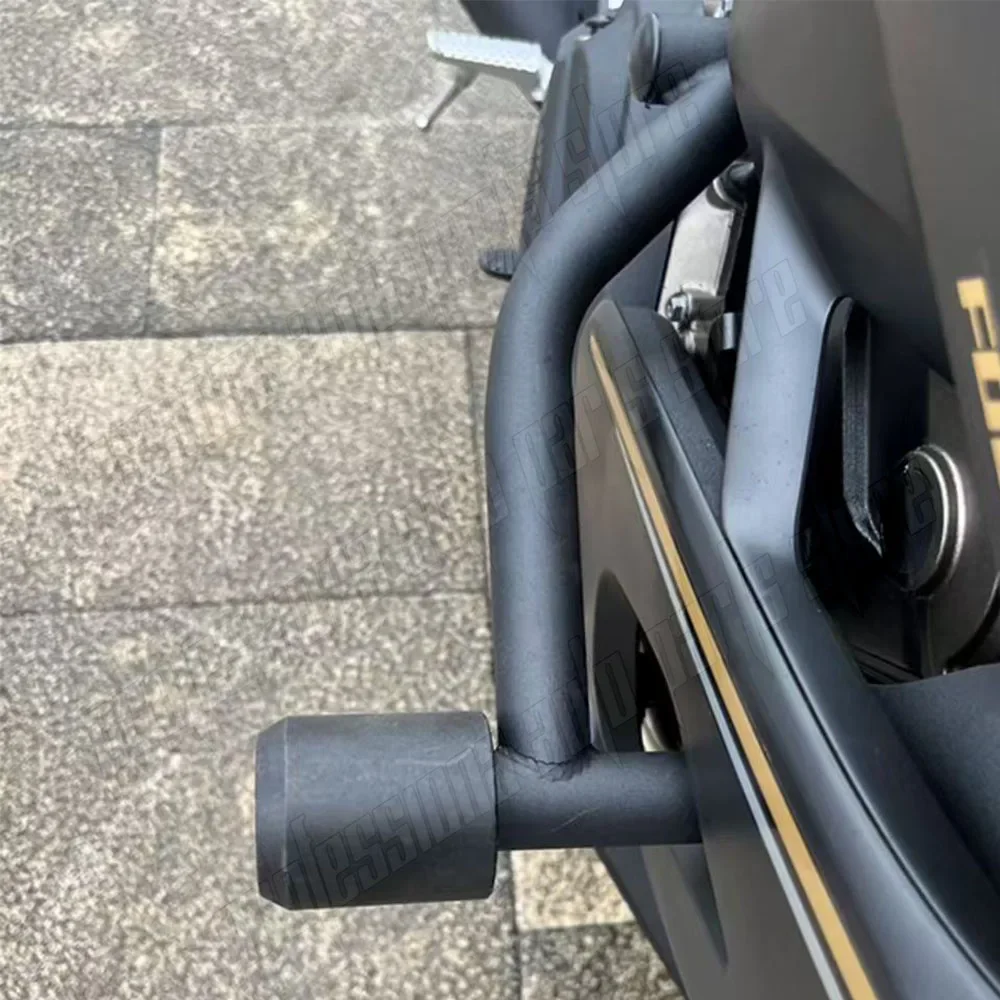 دراجة نارية محرك الحرس الطريق السريع تحطم بار الوفير الإطار حماية حامي ل QJMotor SRK800RR SRK800 RR SRK 800 RR