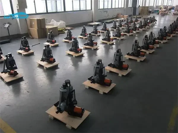 Pieza de ranurado de tubería hidráulica com ranura Hongli 918 a la venta