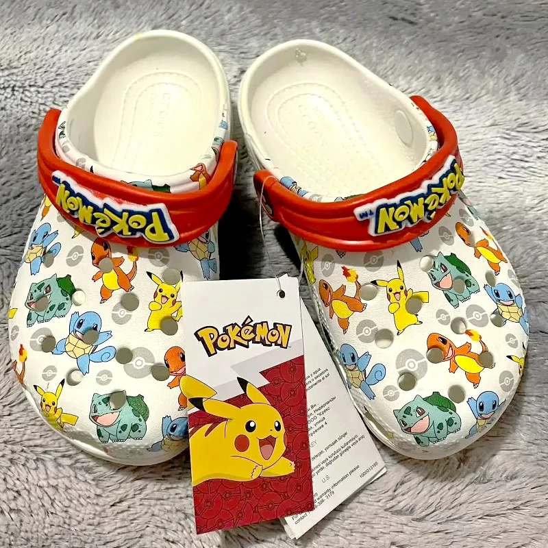 Bandai-Sandalias con agujeros de Pokémon Kawaii para niños, zapatos de playa de estilo Anime, Pikachu, Squirtle, Charmander, Eva, regalos de verano