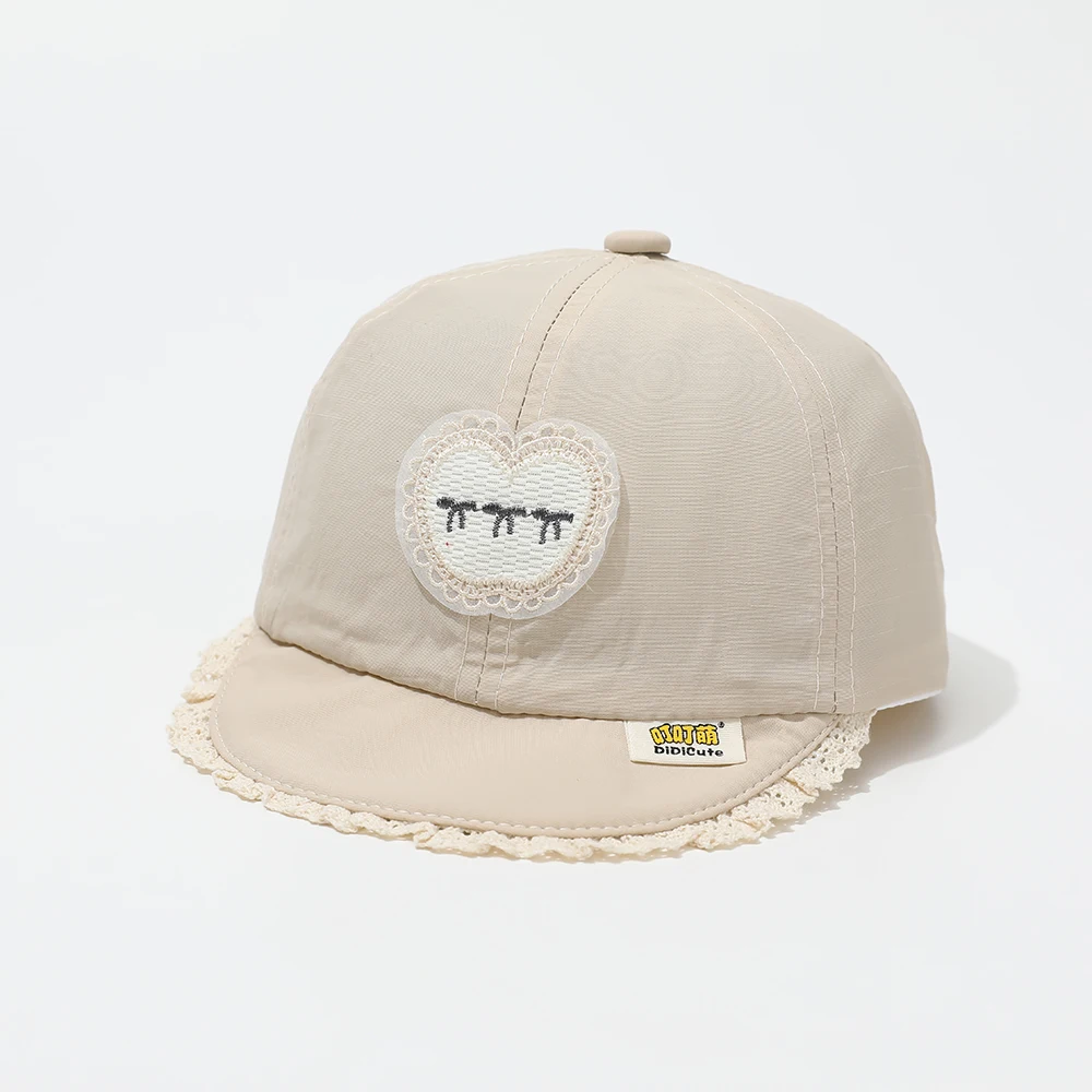 Soft and Cute Style with Heart-Shaped Embroidery, Cute Simple Butterfly Knot Lace Edge, Quick-Drying Flat Brim Baseball Cap