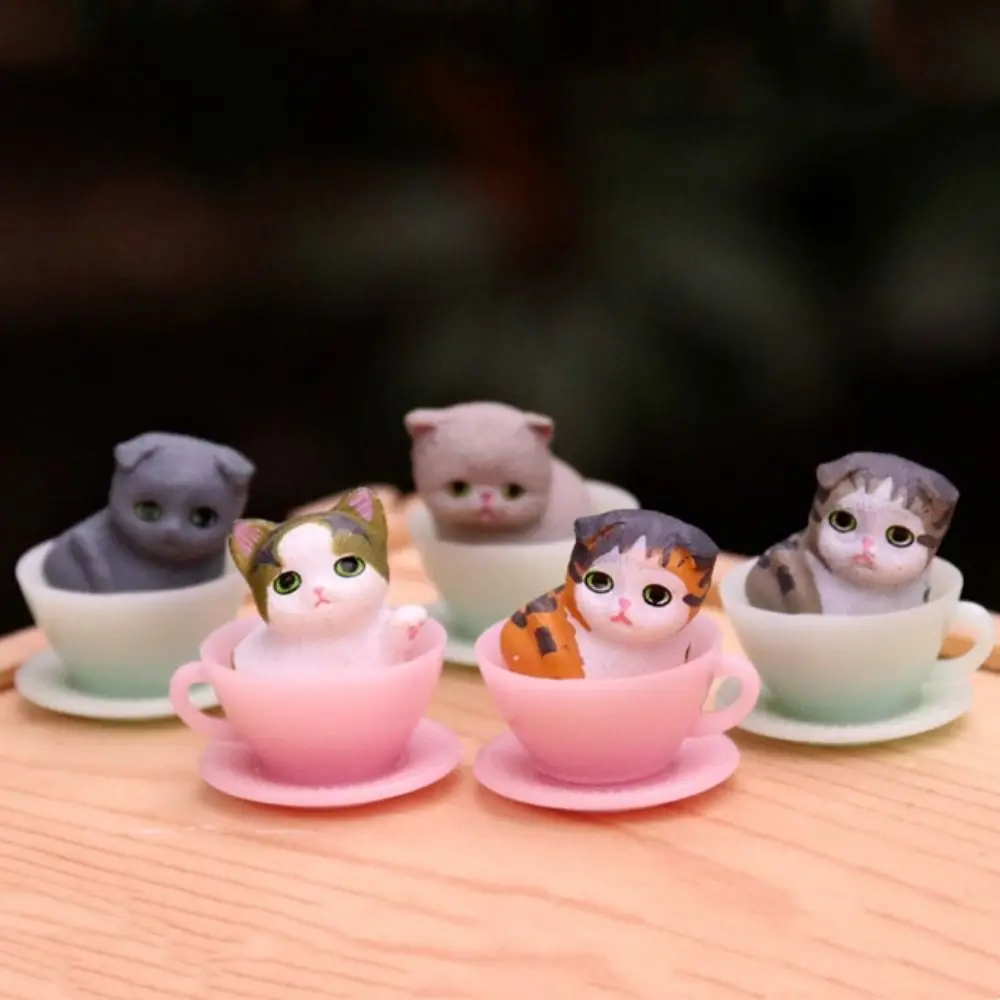 Welpe Kätzchen Teetasse Hund Katzen Gashapon Spielzeug Modell Spielzeug Hund Katze Figuren PVC Puppe Kawaii Miniatur Hund Ornamente Garten Ornament