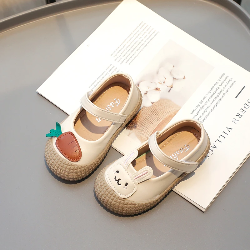 

Baby Kids Cartoon Casual Shoe Boys Girls Rabbit Carrot Soft Mary Jane Flats Children Non-Slip Flexible Spring Summer Shoes Beige