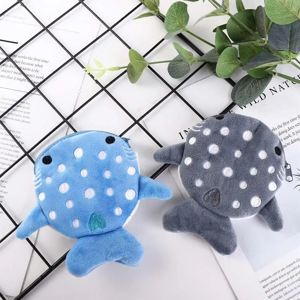 Tubarão Plush Coin Purse para mulheres, pequeno titular do cartão, fone de ouvido, carteira de dinheiro, itens pequenos