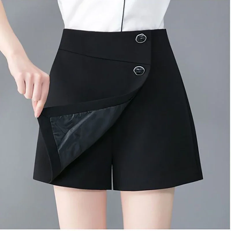 Pantaloncini asimmetrici tinta unita con bottoni con cerniera moda Abbigliamento donna 2025 Estate Nuovi pantaloncini larghi a vita alta da donna da ufficio