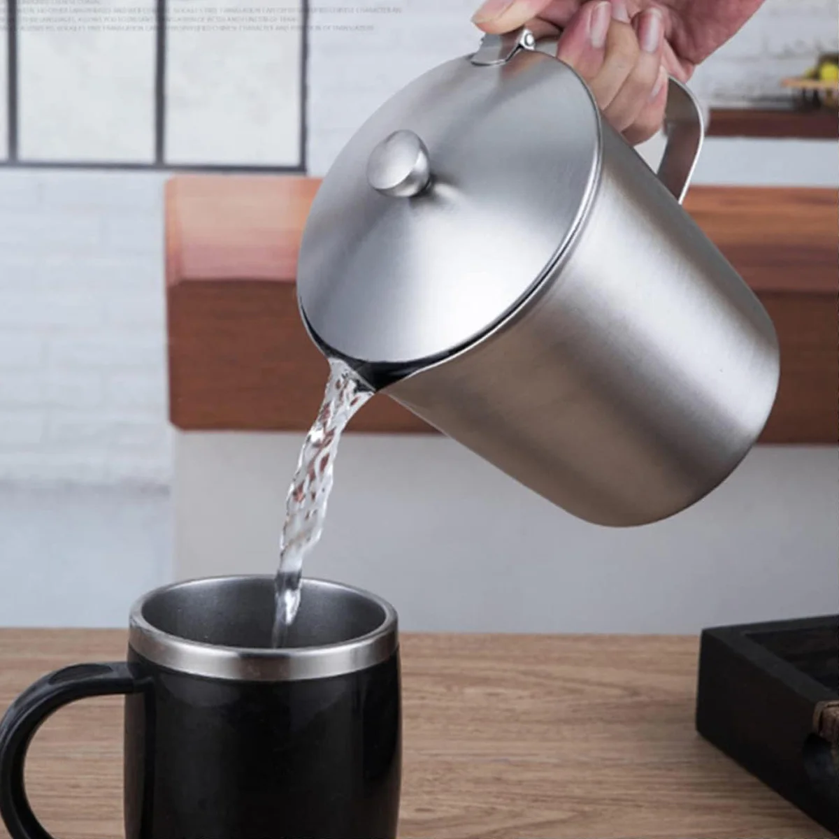 

304 Stainless Steel Measuring Cup 1000ml with Lid Graduated Frothing Pitcher for Espresso Coffee Home Café