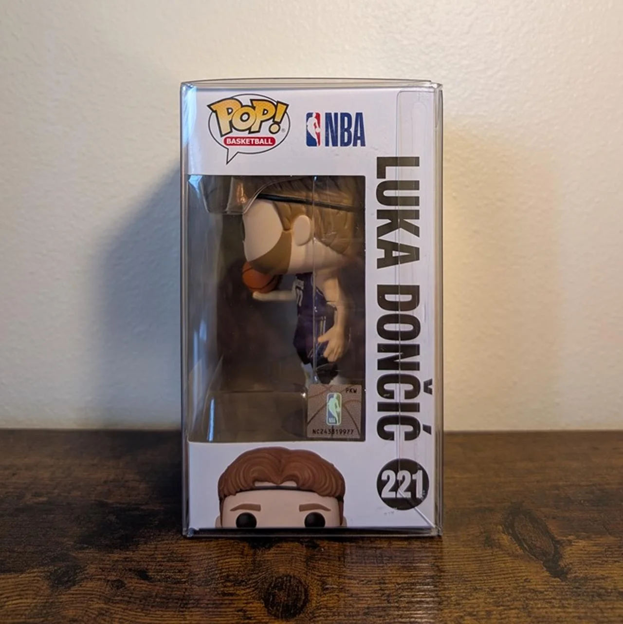 Funko Pop NBA Luka Dončić 2025 Statement Edition Uniform Vinyl Figure 221 Officially Licensed Collectible Desktop Decor Gift view 2