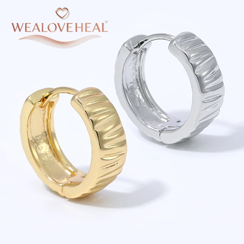 18K vergoldete Messing-Huggie-Ohrringe für Damen, minimalistisches plissiertes Design, perfekt für französische Partys, den Alltag und als Geschenk. – Detail 16