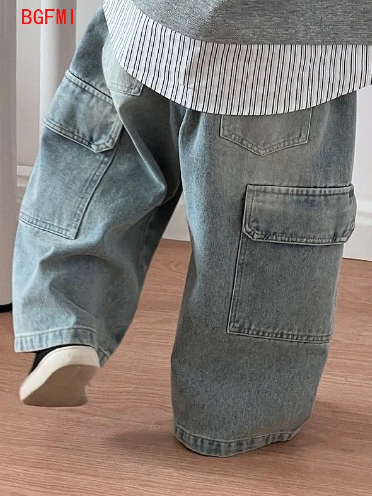 Korean Children's Jeans Loose Straight Pants Wide Leg Cargo Pants for Boys Girls New Spring Autumn Kid's Denim Pocket Trousers - Image 2