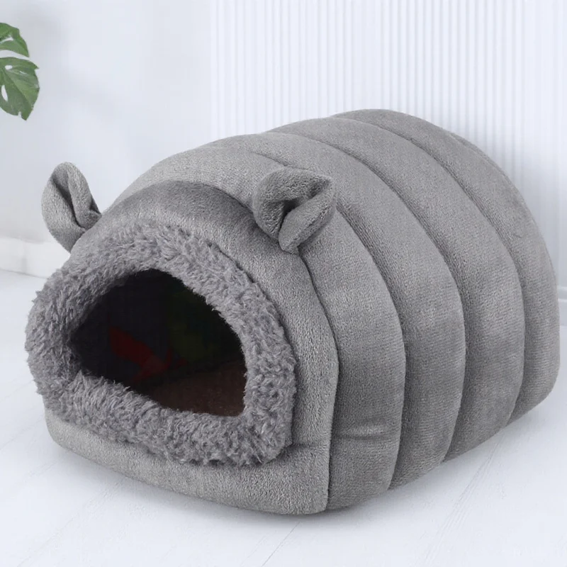 

Comfortable Hamster Bed Soft Warm Sleeping Hut for Small Pets Cute Design Easy to Clean by Hand Or Machine Suitable for Guinea