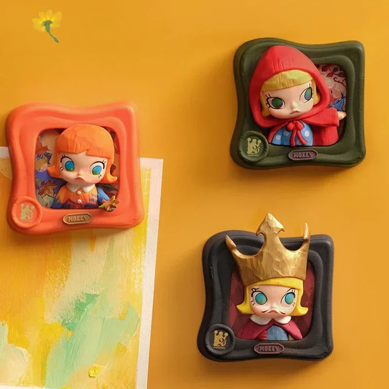

POP MART Molly 'Scenery along the Way' Trendy Fridge Magnet Mystery Blind Box Collectible Figurine Ornament for Toy Enthusiasts