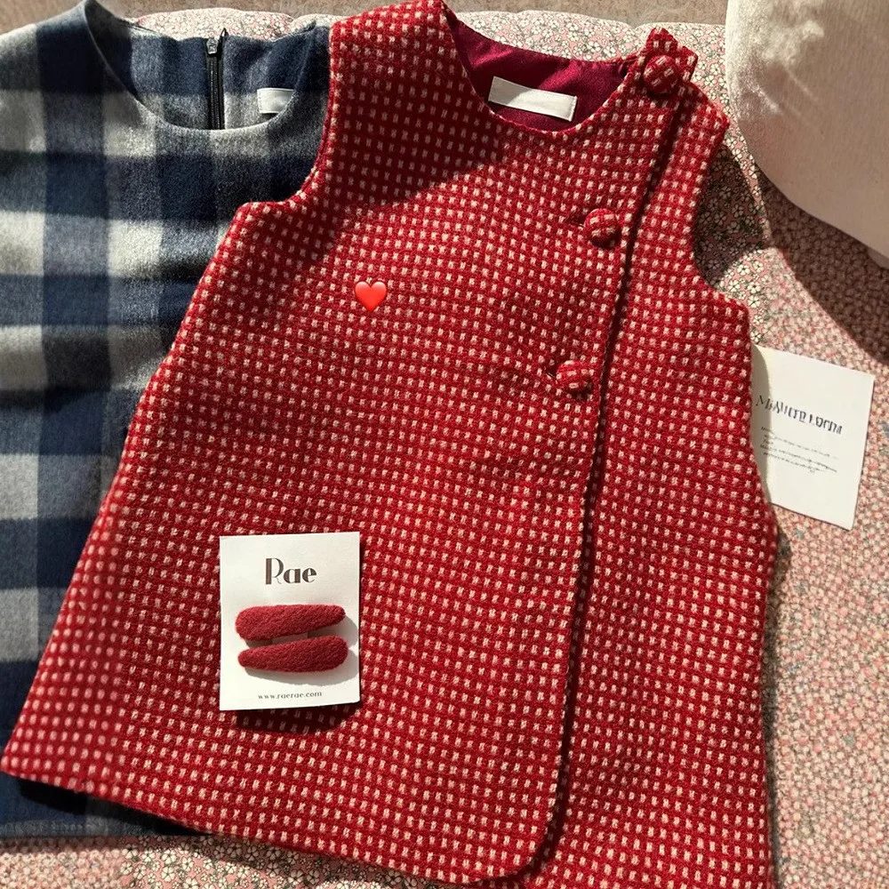 

Girls New Year Woolen Dress 2025 Baby Autumn Winter New Christmas Retro Red Checkered Vest Dress
