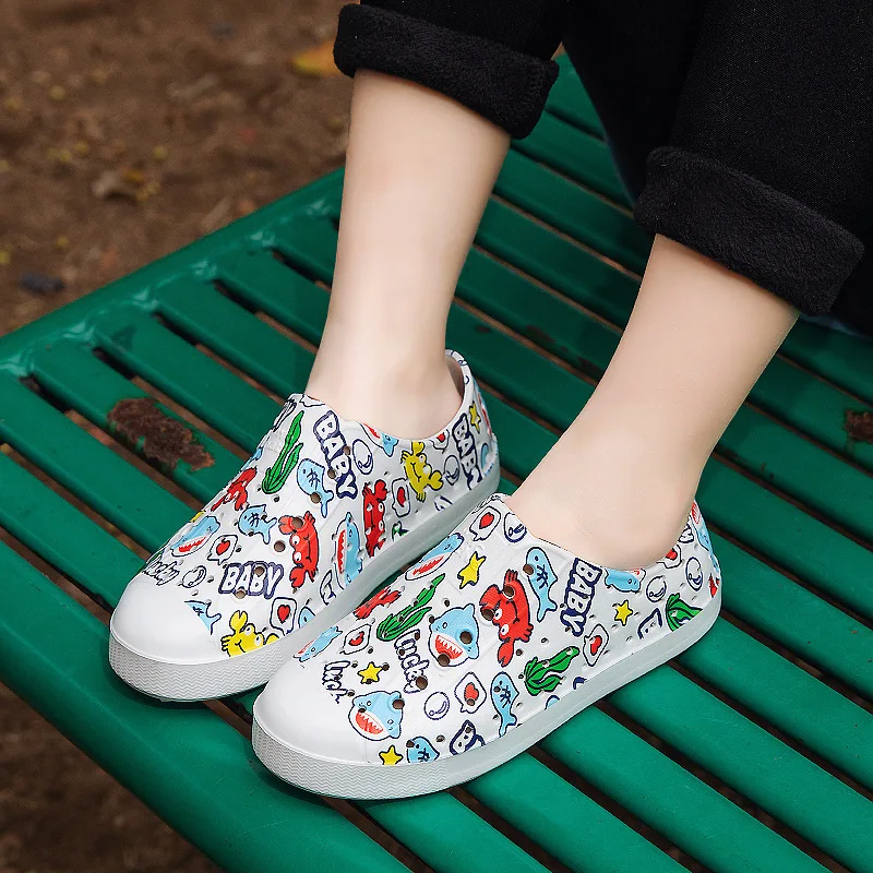 Print Girl Boy Sandals Clogs Unisex EVA Summer Children Shoes Hollow Cutout Slip On Beach Comfortable Soft Anti-Slip Kids Shoes