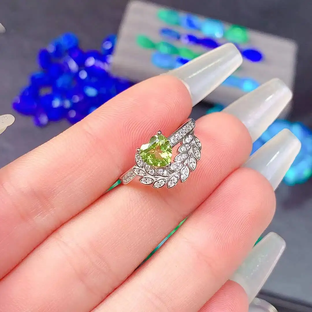 KJJEAXCMY New Jewelry Natural Women's Peridot Ring 925 silver inlay Colorful and splendid Crystal pure fire flash explosion