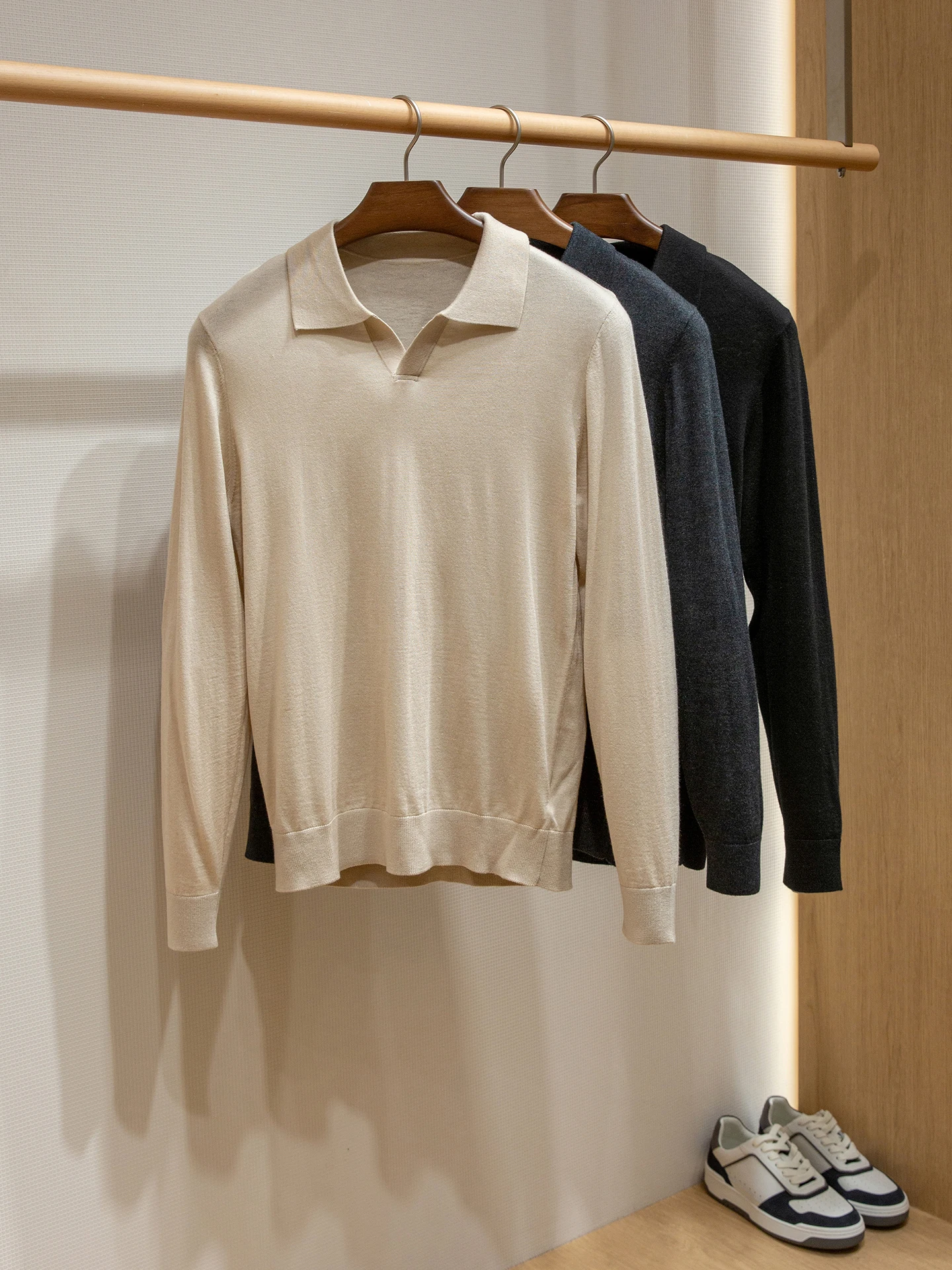 

Italian old money style skin-friendly cashmere blended men's casual lapel-neck knitted cashmere sweater