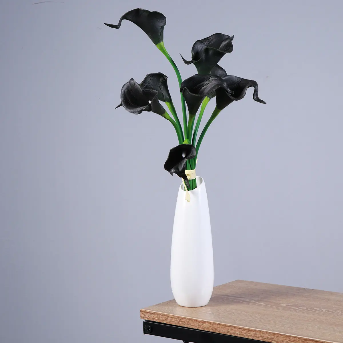

24Pcs Mini Artificial Calla Lily PU Real Touch Fake Flowers for Wedding Bridal Party Home Office Festival Decor Black Lifelike