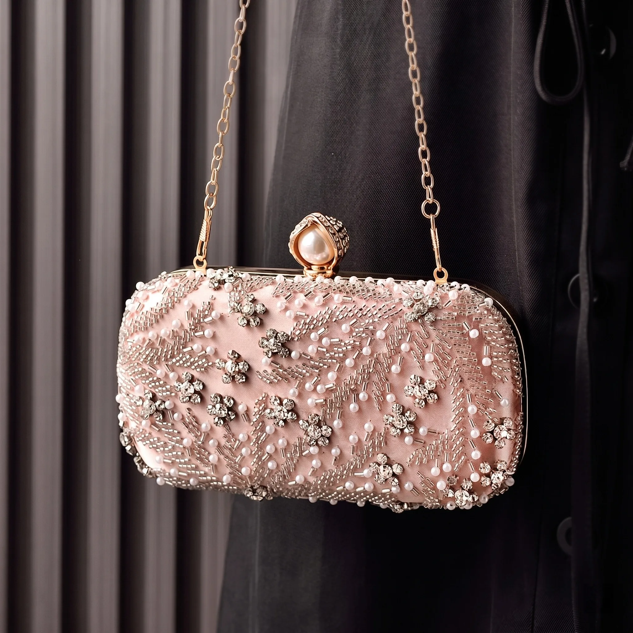 

Beading Women's Bag Flower Handmade Elegant Handbag Vintage Pearl Shoulder Bag Luxury Designer Brand Clutch Purse for Weding