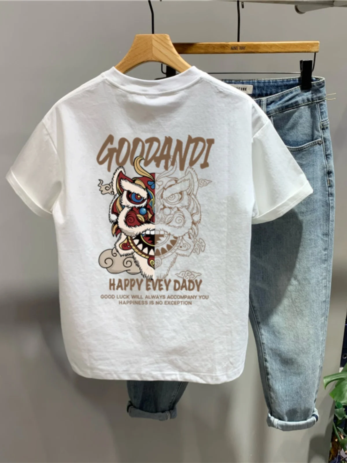 

2025 Summer New Half Lion Print Street Crew Neck Short-sleeved T-shirt Men's Trend Pure Cotton Fashion Top