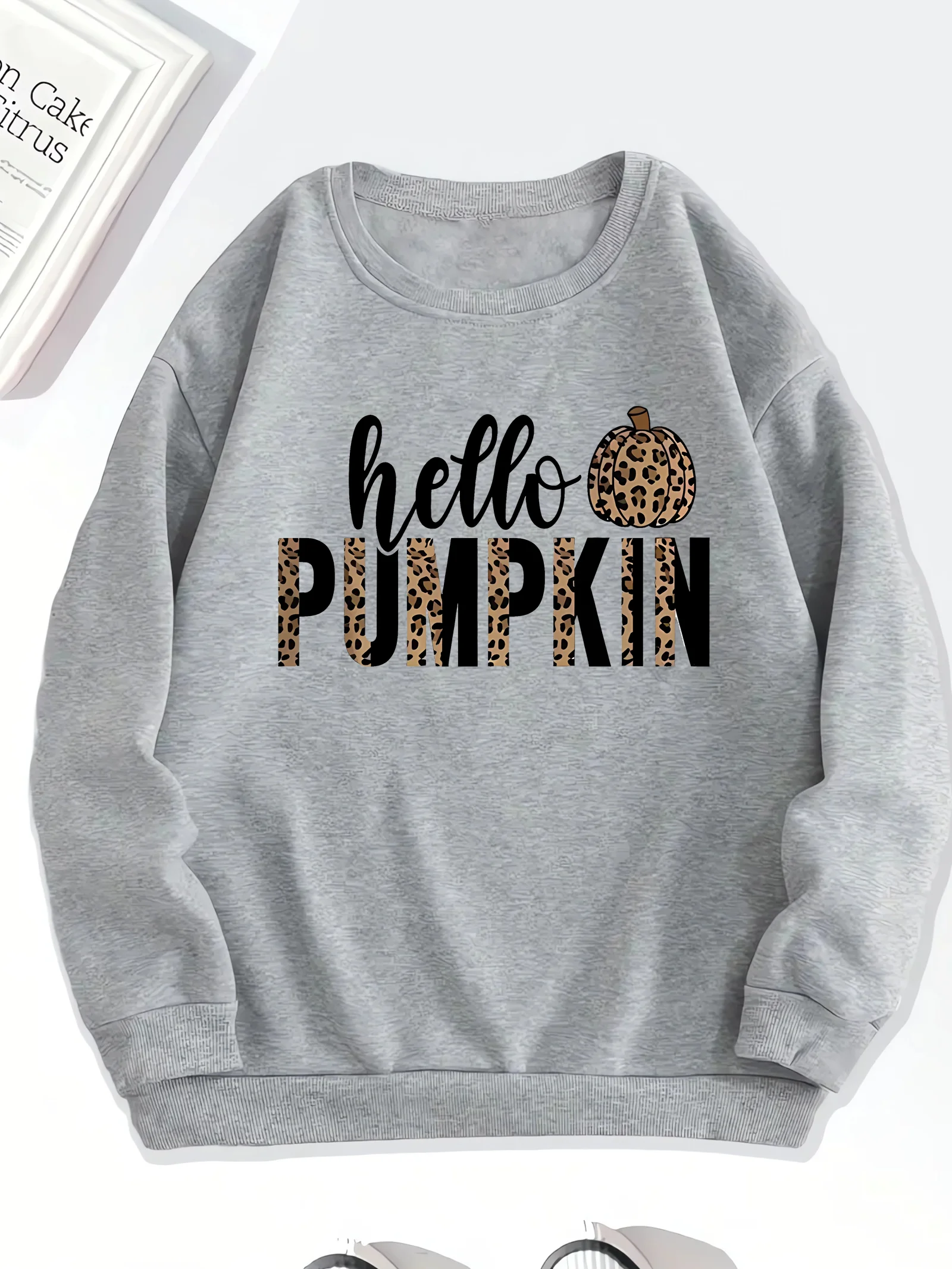 

Fashionable and trendy, women's round neck printed hoodie, women's autumn and winter casual clothing, loose and comfortable