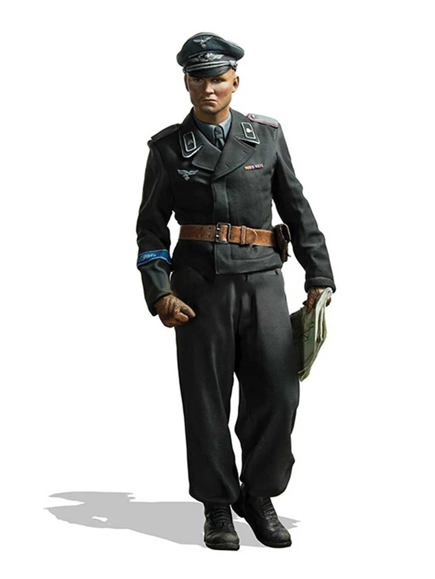 

1/24 75mm 1/18 100mm Resin Model Kits World War II German Commander Figure Unpainted No Color RW-073