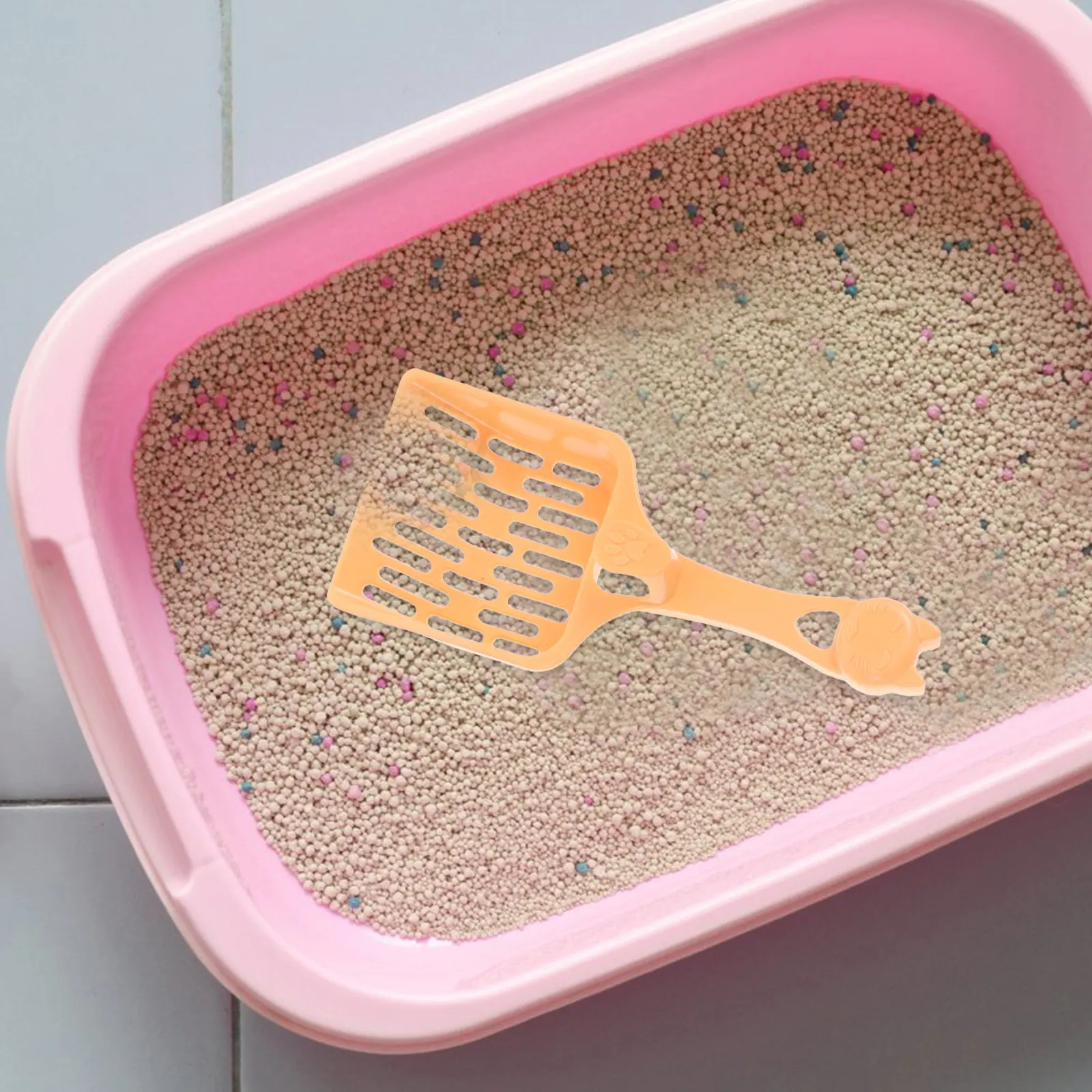 7 pièces de pelle à litière pour chat à long manche, en plastique durable, réduit efficacement la fatigue due à la flexion.