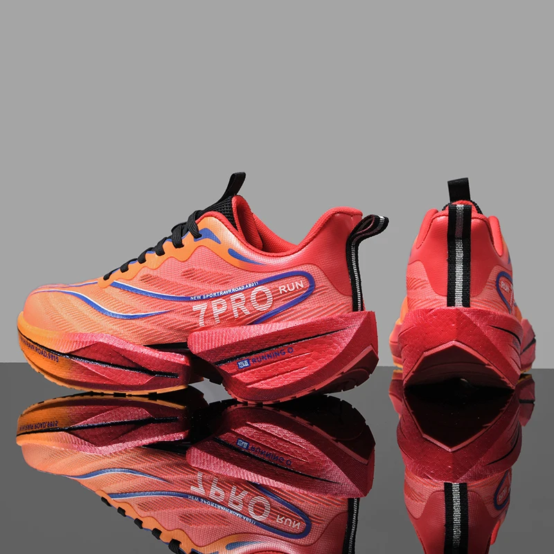 มาราธอนแผ่นคาร์บอน Air Cushion Men กีฬารองเท้าวิ่งรองเท้า Breathable น้ําหนักเบาผู้หญิงสบายกีฬารองเท้าผ้าใบ Nonskid