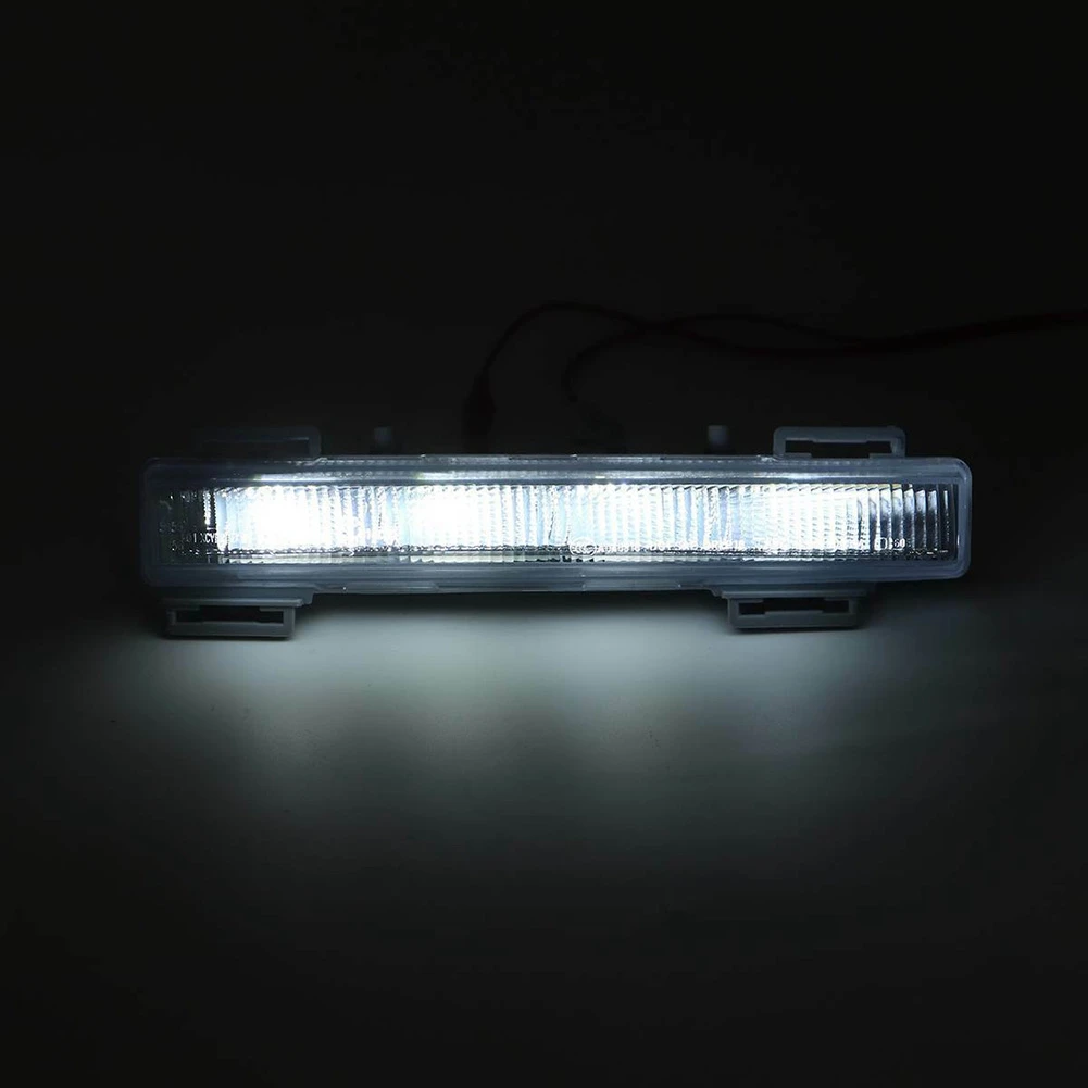 For Mercedes Benz W166 ML350 ML400 X204 GLK350 2012-2015 Car Front LED Daytime Running Light DRL Fog Lamp 2049065401