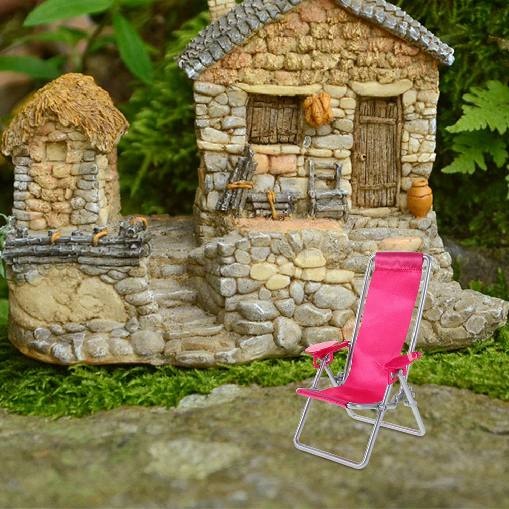 

2 Pcs Pink Beach Chair Ornaments Dollhouse Simulation Chairs Outdoor Mini Plastic Polyester Foldable for Cakes Furniture