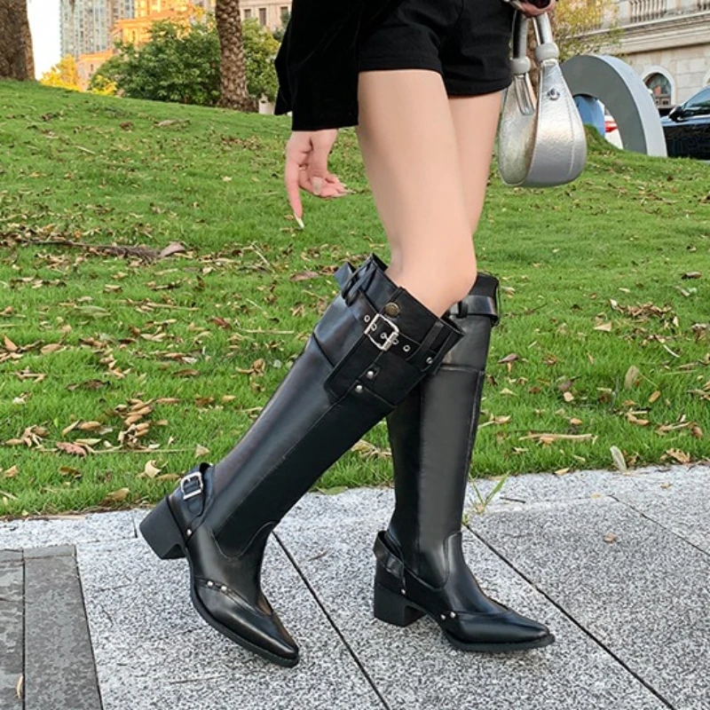 Small Niche Design with Zipper Pointed Boots, Large Tube Circumference, High Heels, Women's Retro Slimming Fashion Boots