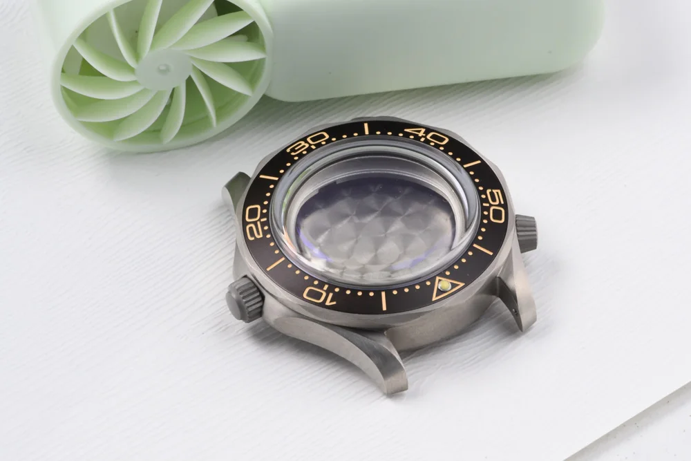 Seamaster 007 Titan-Uhrengehäuse Passend für Seiko Luminous Saphirglas Taucheruhr für NH35/NH36 Automatikwerk Uhrenteile – Detail 9