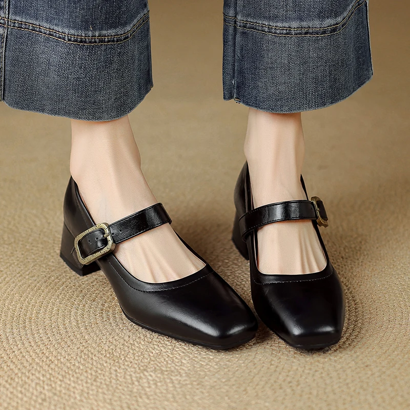 

Handmade 2026 Spring New Retro Single Pumps Shoes Solid Clor Square Toe Casual Middle Heels Metal Ankle Strap Mary Jane Shoes 41