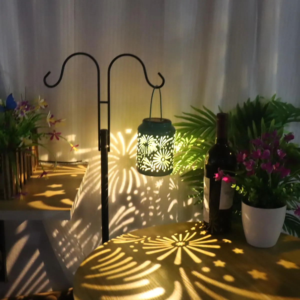 Vintage Finish Metal Solar Lights, Outdoor Yard & Garden Night Landscape Decor