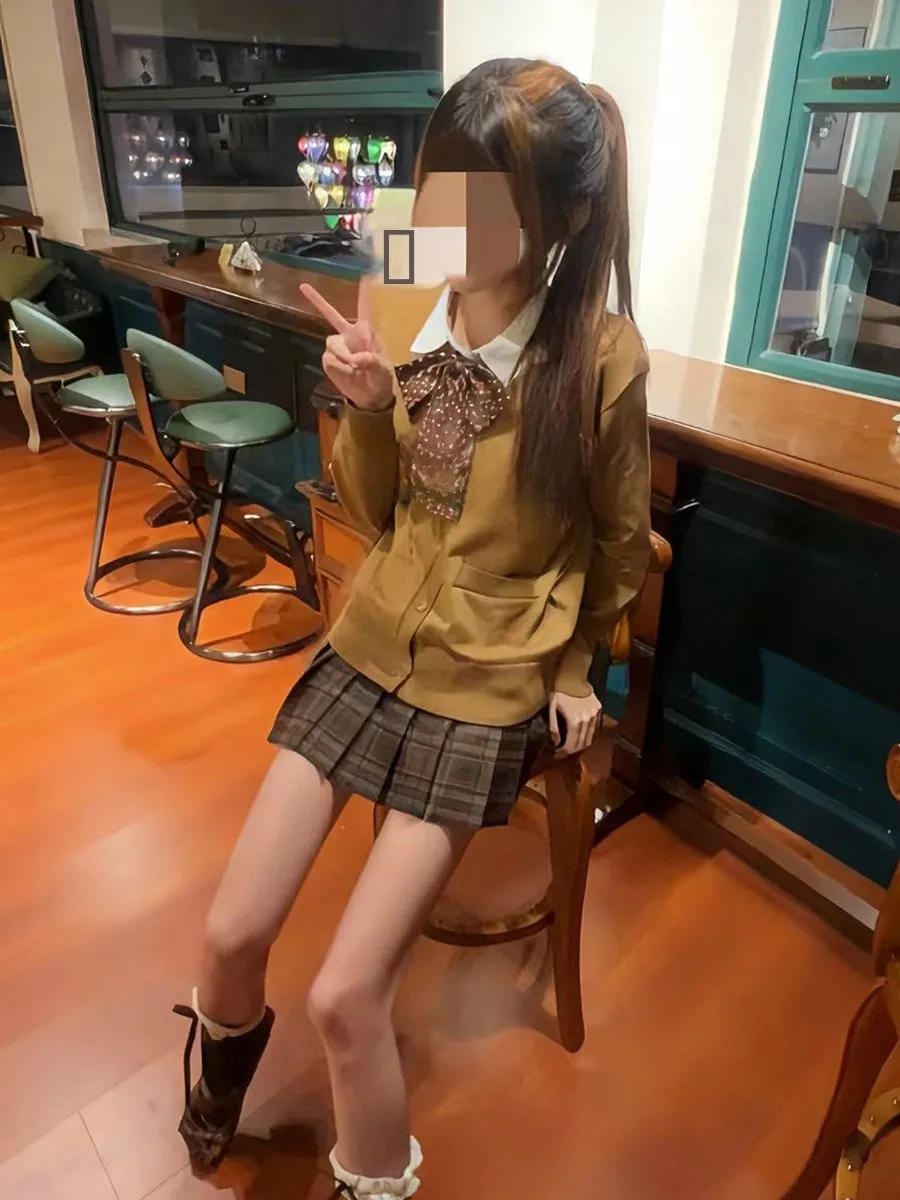 

Весна-Осень JK orm Вязаный кардиган Long Sve Свитер Jaet Зима Весна College Sle ort Юбка Комплект Женская мода