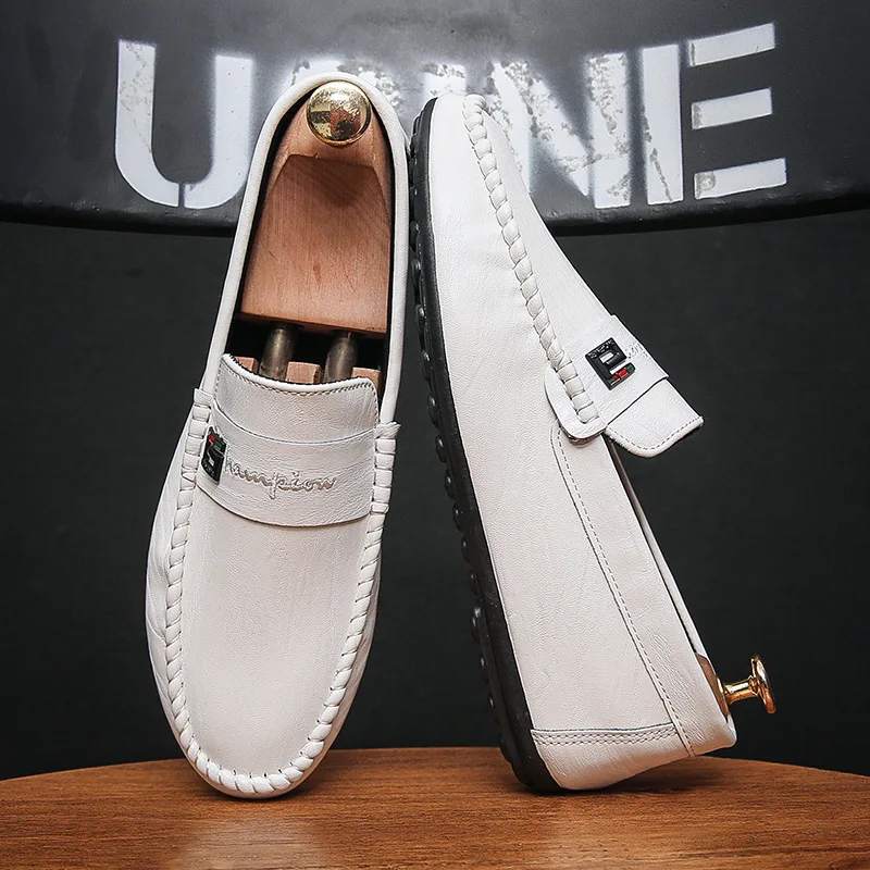 2022 Spring Autumn Men\'s Dress Shoes White Loafers Leather Casual Shoes Slip on Moccasin Shoes Fashion Men Shoes Design Shoes
