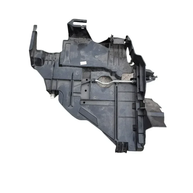 

For VW Touareg 2003-2007 Headlamp Base Plate Mounting Bracket Left Right 7L6 941 613 C 7L6 941 614 C 7L6941613C 7L6941614C