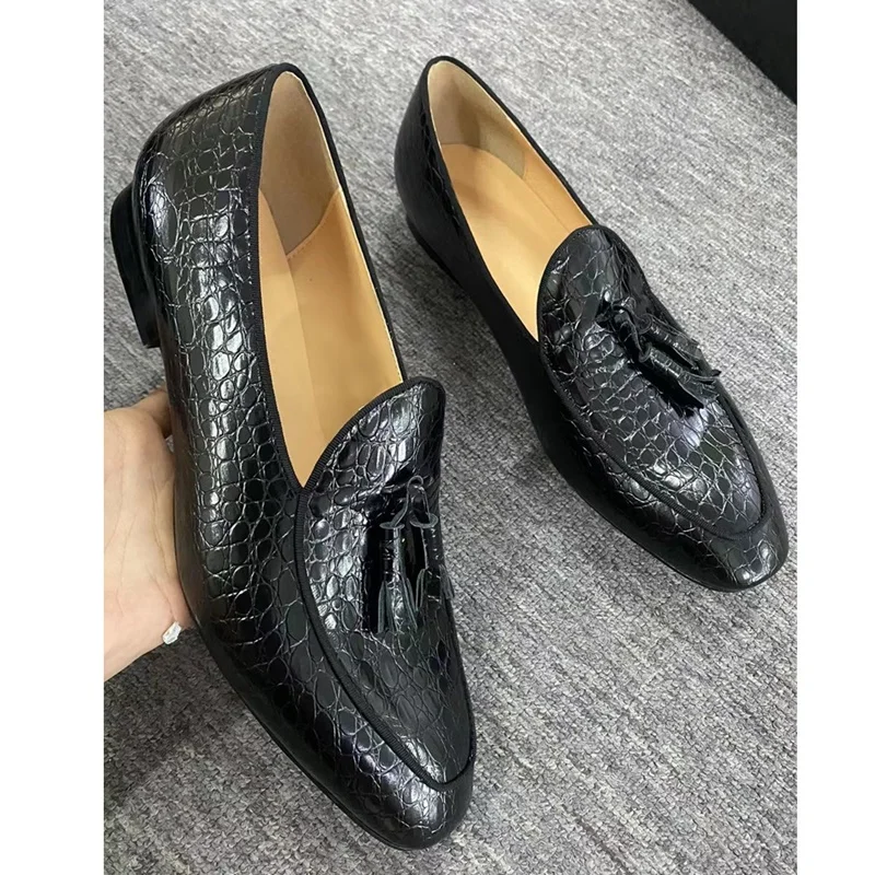 Luxury Fashion Tassel Laofers Black Leather Shoes For Men High Quality Slip On Flats Casual Shoes Mens Boat Shoes