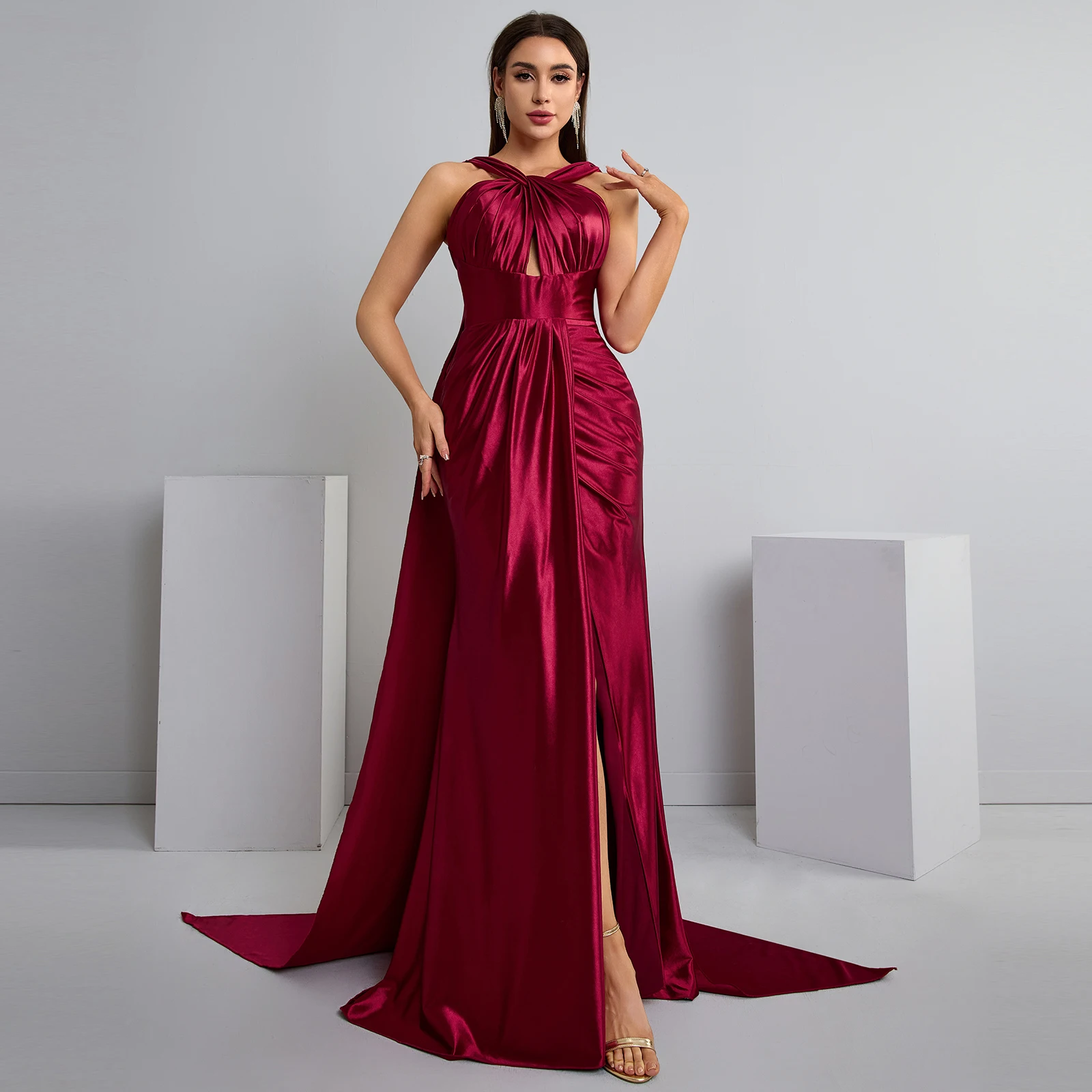 Elegant Halter Pleated Evening Dress High Slit Satin Gown shawl Satin Party Dress