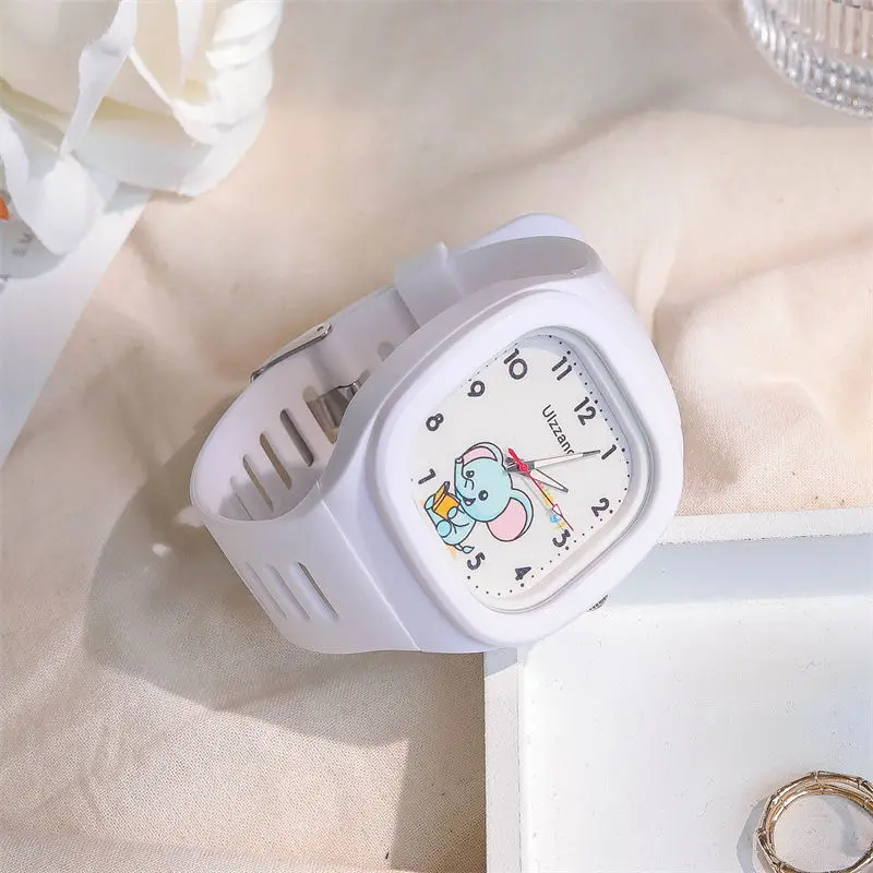 New Lovely Kids Watch Square Luminous Watch Fashion Silicone Sports Watch for Students Luminous Watch Popular in Instagram