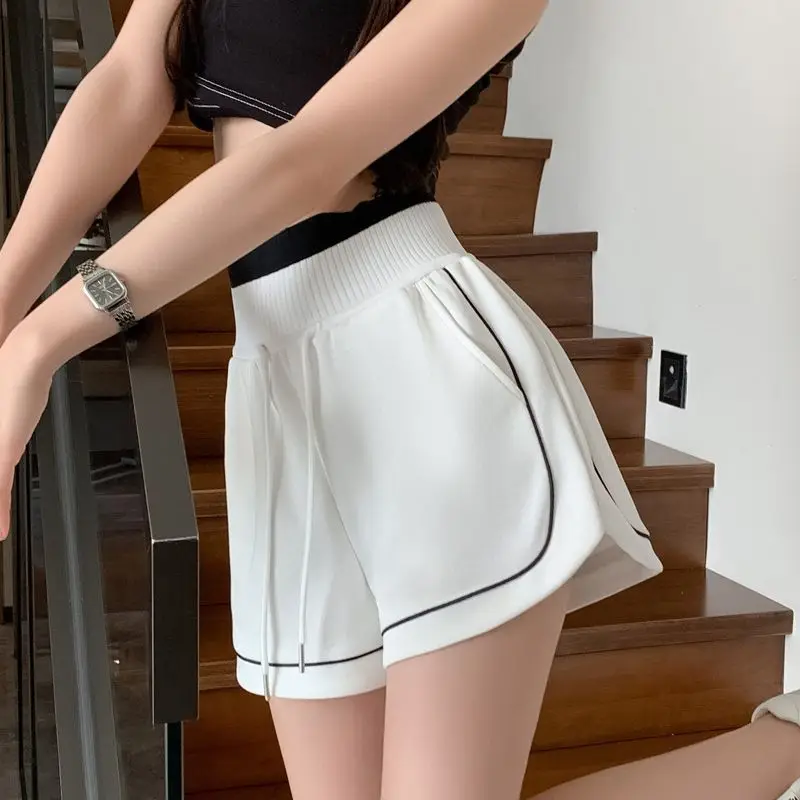 

Women's Summer 2024 New Grey Short Wide Leg Pants Elastic High Waist Loose Slimming Casual Sports Hot Pants