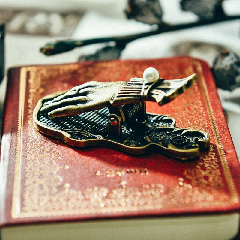 خمر ورقة كليب العتيقة غير المرغوب فيه مجلة المعادن سيدة اليد ورقة كليب ألبوم اليوميات سكرابوكينغ المنظم الحرف اليدوية أفضل الهدايا #4