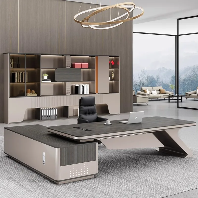 

Легкий роскошный офисный стол руководителя в современном стиле, комплект стол-кресло.