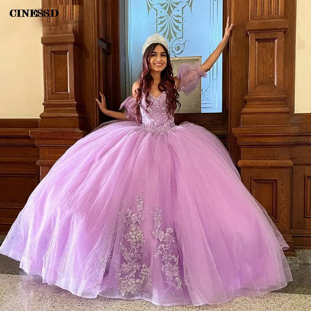 

Lilac Short Puff Sleeve Quinceanera Dress Ball Gown Sweetheart Floral Appliques Lace Corset Sweet 15 Vestidos De Quinceañera