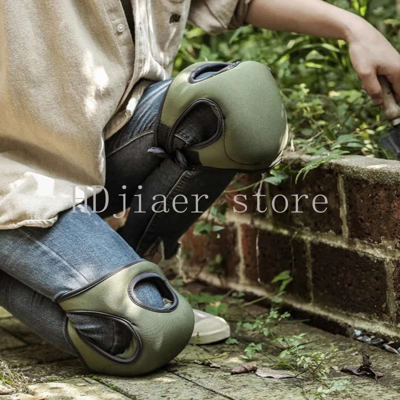

Neoprene garden knee pads, with super elastic sponge, are great for weeding and housework