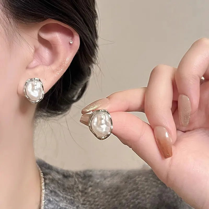 هندسية غير النظامية القرط المعادن الباروك اللؤلؤ المرأة الأقراط الحد الأدنى نمط شخصية النساء المجوهرات بالجملة #3