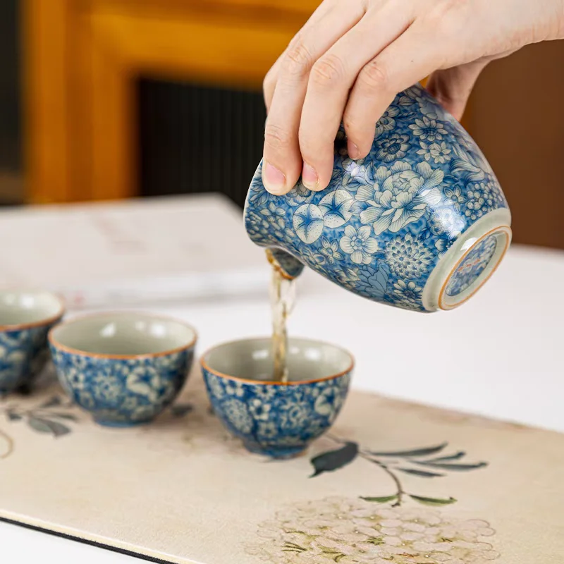 Alte Teetasse aus Ton, Teeschale, Keramik, Einzelzerem Zeremonie, Zeremonie, Bambushutterrine, hochwertiger Sancai Gaiwan, Blau und Weiß