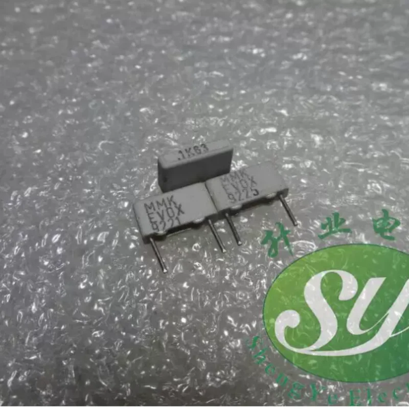10pcs-100pcs EVOX MMK7 0.1uf/63v 100nf u1 104 New film capacitor with a width of 2.4mm